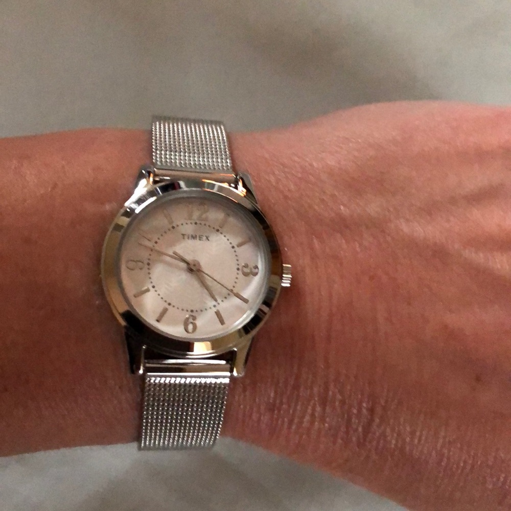 Watch - Picture 3 of 3